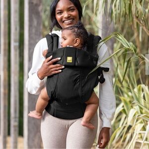 LILLEbaby Complete 6-in-1 All season carrier